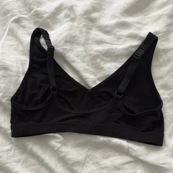 Calvin Klein Women's Black Bralette - Picture 4 of 4
